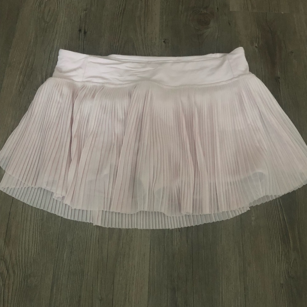 Lululemon - Pleated Mesh tennis skirt